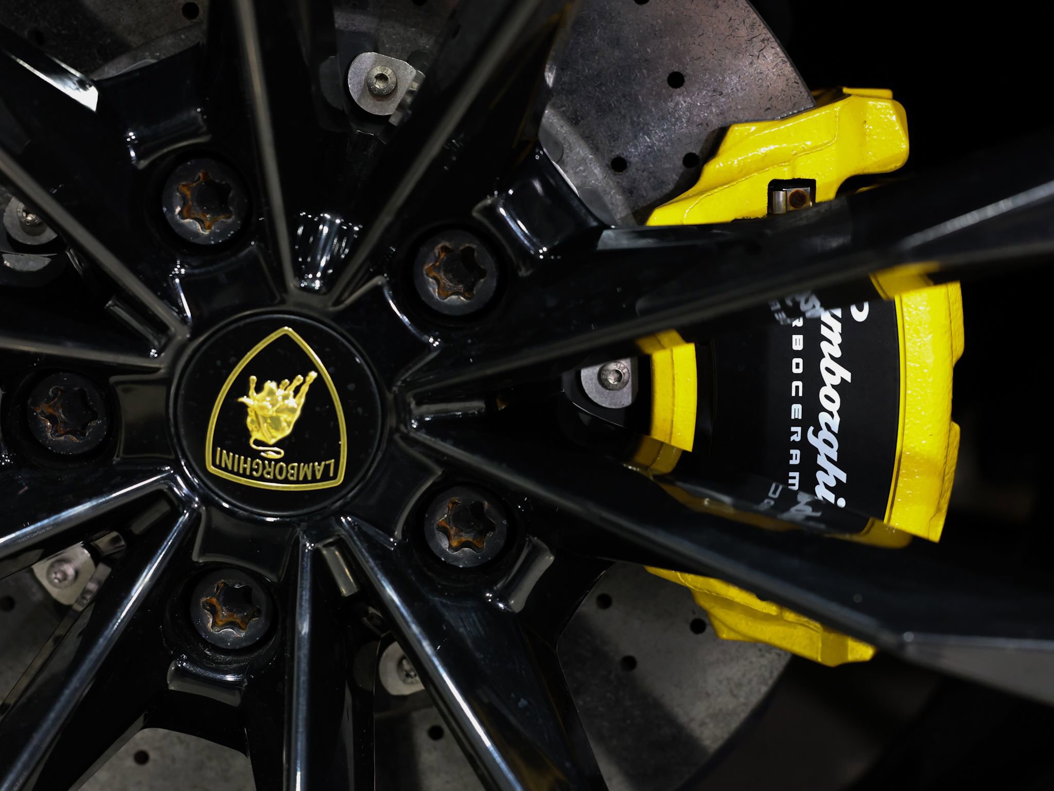 Used 2019 Lamborghini Urus image 29