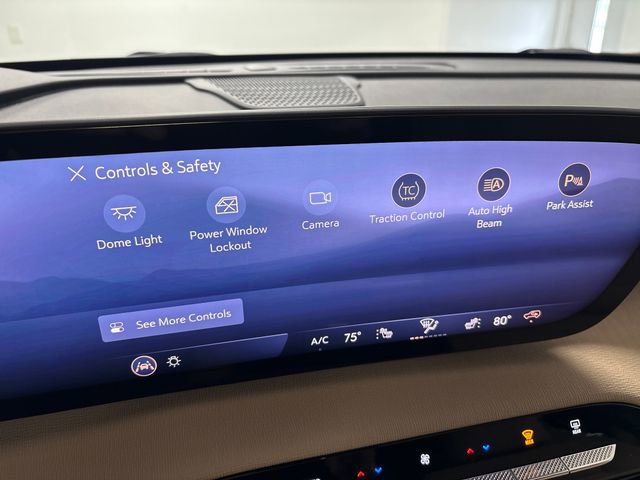 Used 2026 Buick Enclave Preferred w/ Power Package image 66