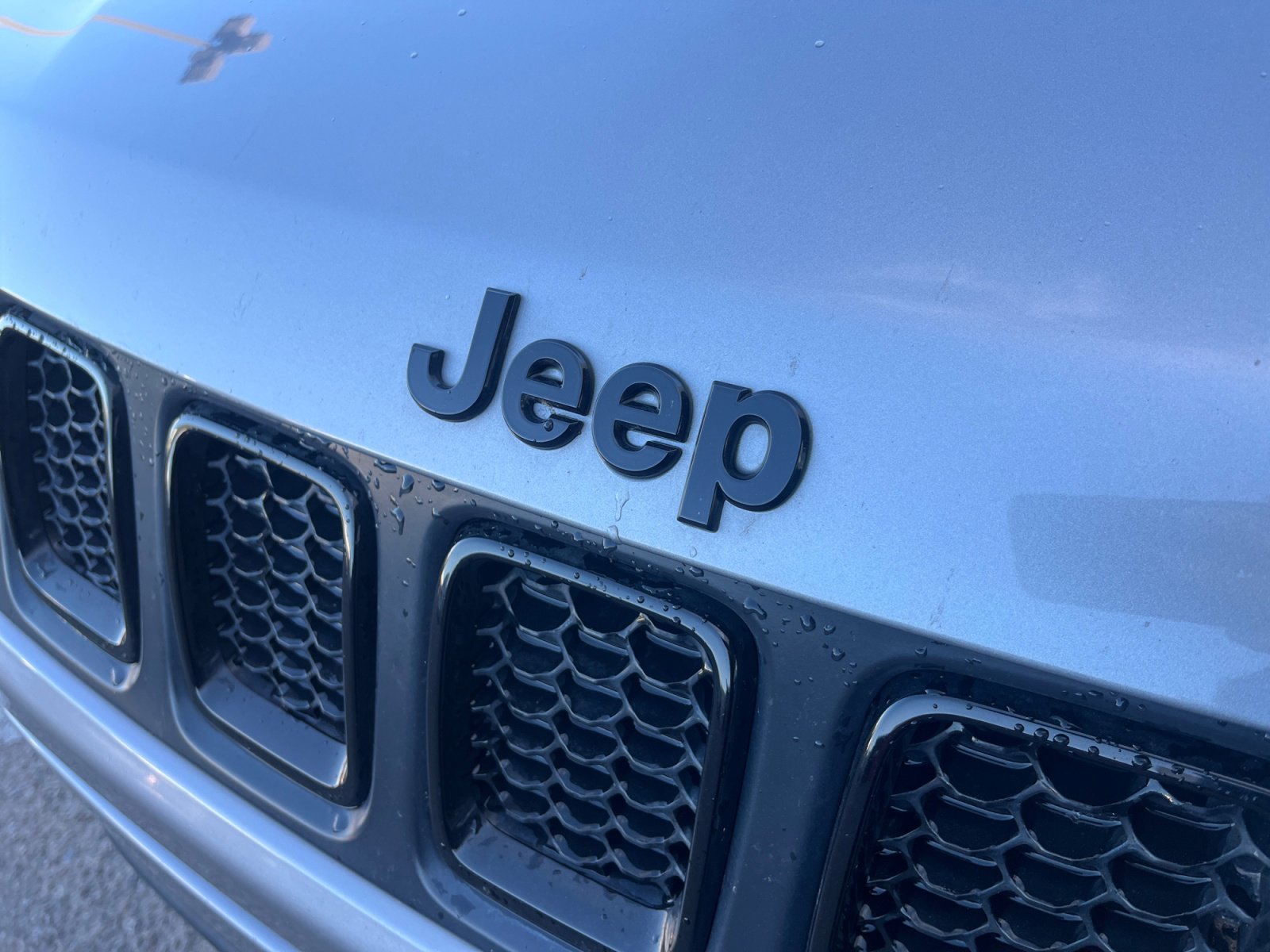 Used 2020 Jeep Compass Latitude image 23