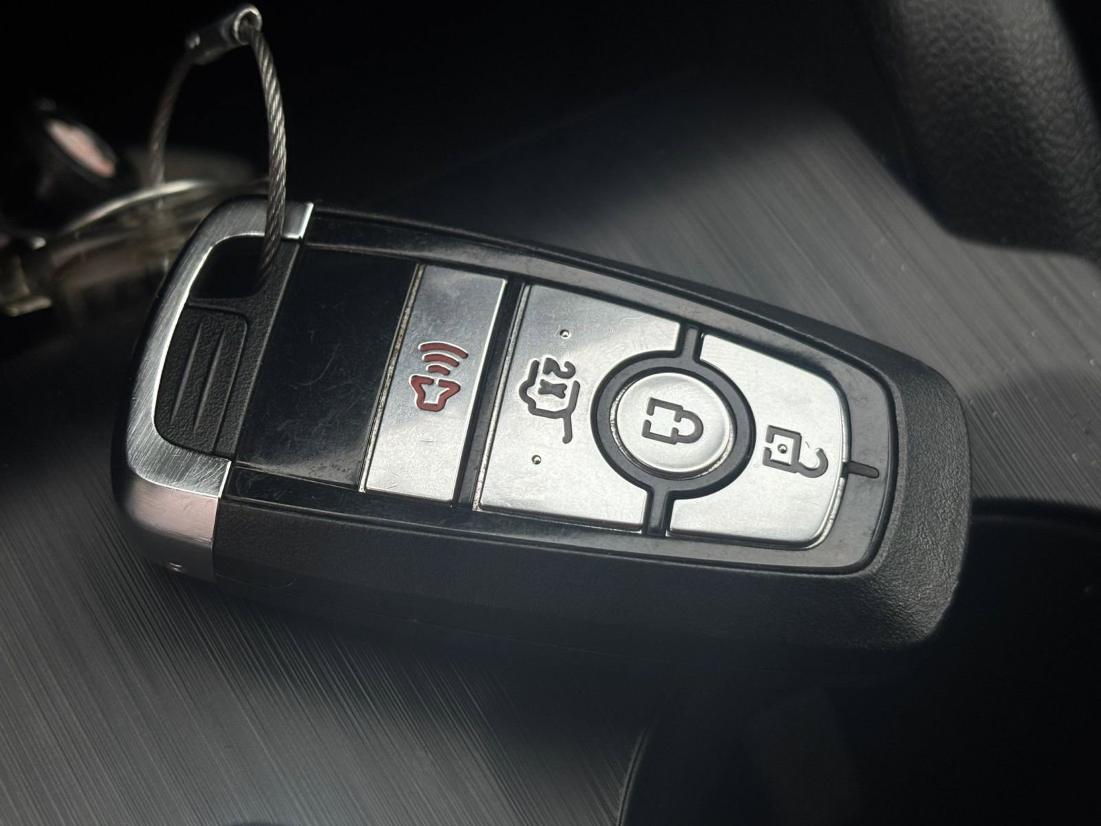 Used 2025 Ford Escape ST-Line AWD/4WD image 25