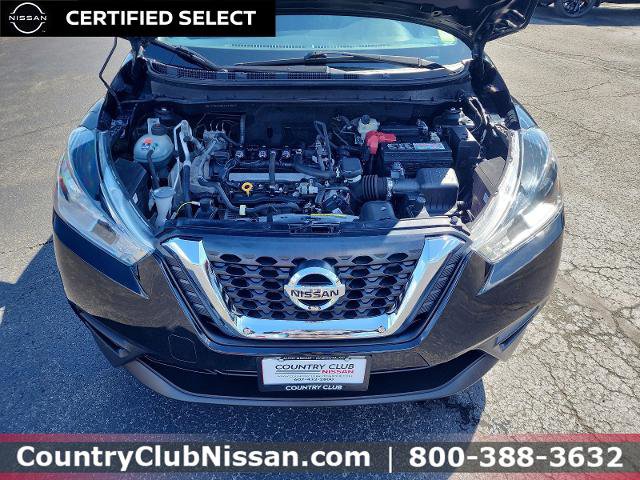 Certified 2019 Nissan Kicks SV FWD image 28