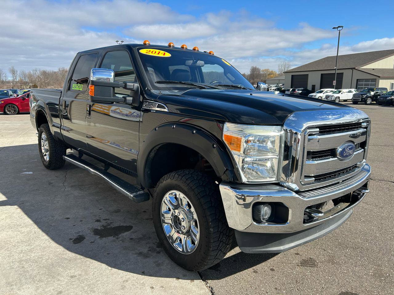Used 2014 Ford F350 Lariat image 3
