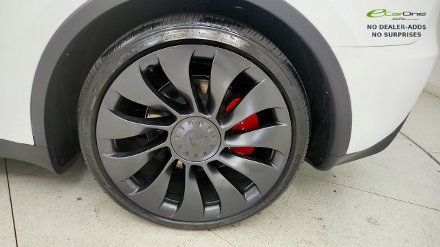Used 2025 Tesla Model Y Performance AWD/4WD image 77