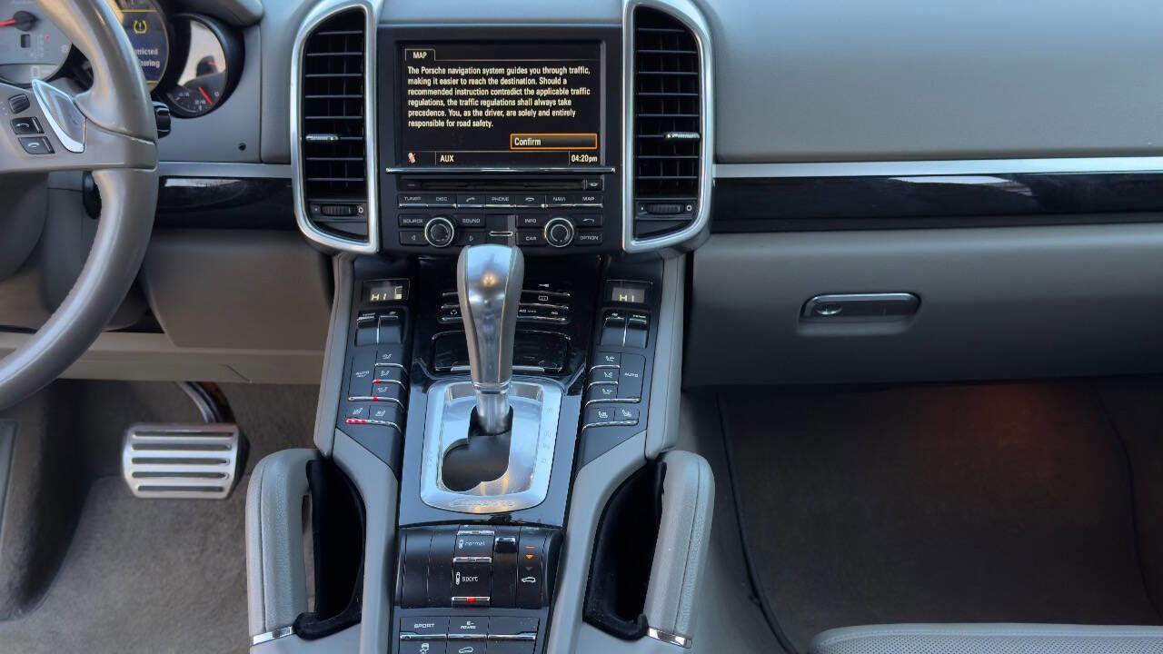 Used 2011 Porsche Cayenne S image 47