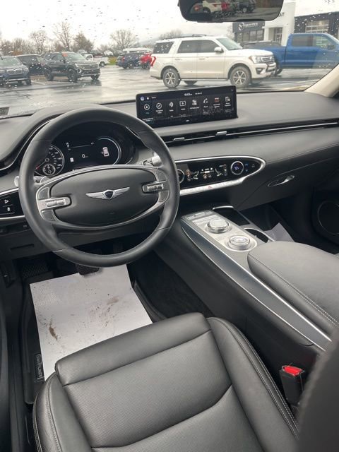 Used 2023 Genesis GV70 2.5T w/ Select Package image 30