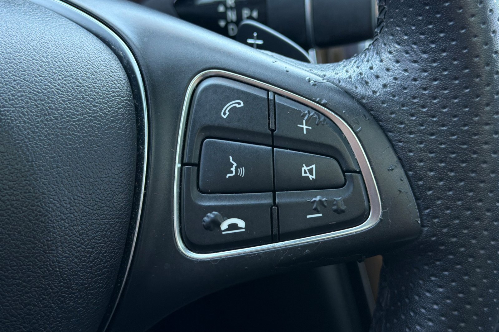 Certified 2018 Mercedes-Benz C 300 Sedan image 27