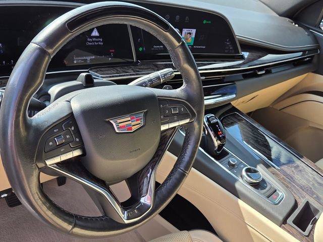 Certified 2023 Cadillac Escalade Premium Luxury w/ Performance Package AWD/4WD image 15