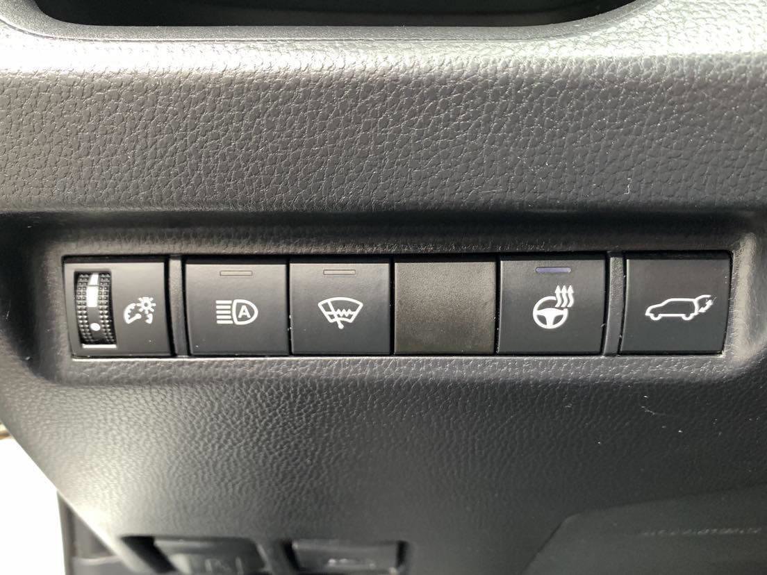 Used 2019 Toyota RAV4 XLE Premium w/ Cold Weather Package image 15