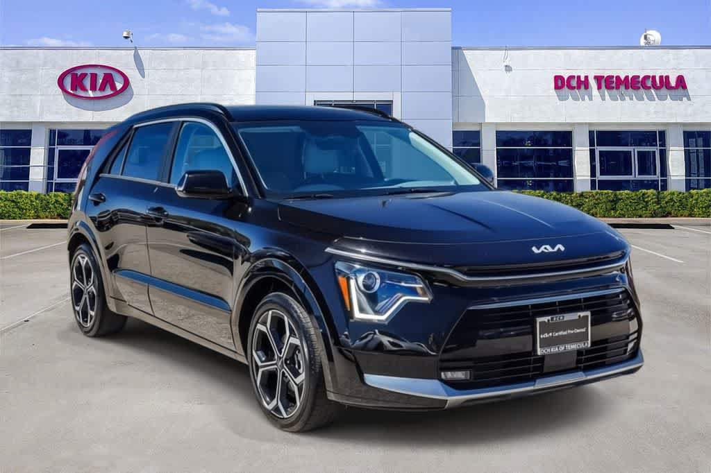 Certified 2023 Kia Niro EX Touring FWD image 3