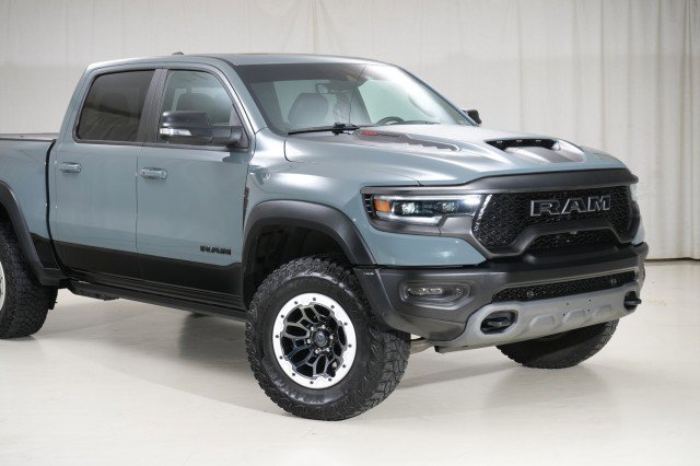 Used 2021 RAM 1500 TRX w/ TRX Lanuch Edition image 13