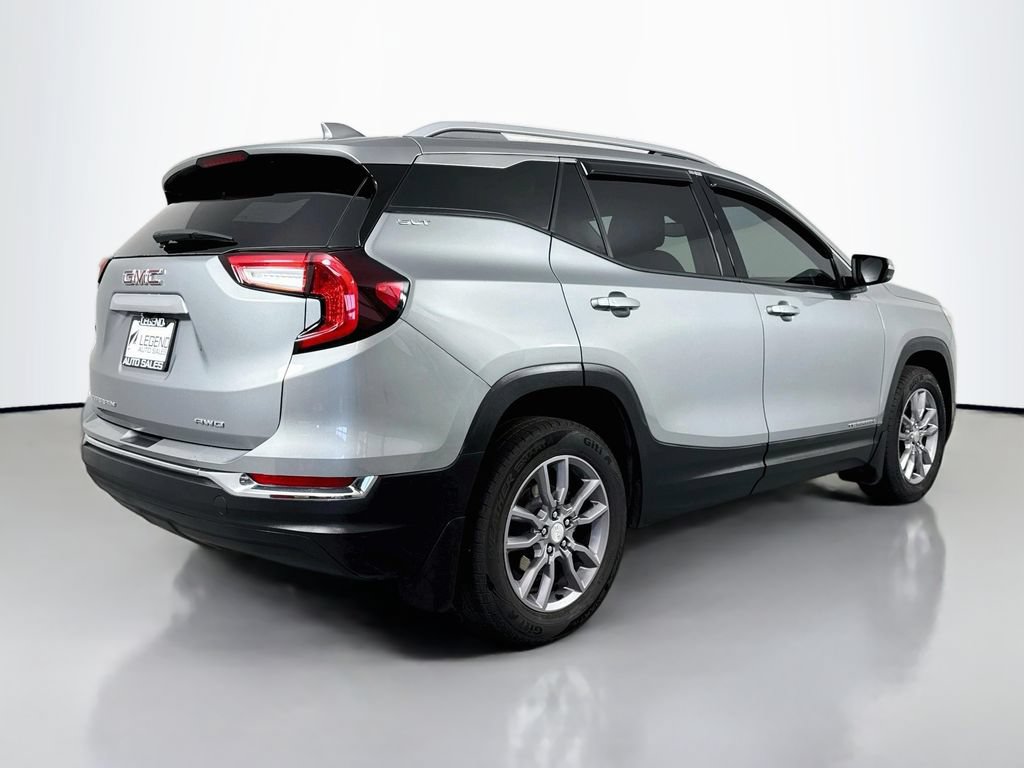 Used 2023 GMC Terrain SLT AWD/4WD image 5