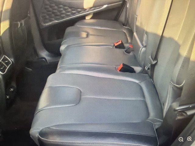 Used 2022 Hyundai Santa Fe SEL w/ Convenience + Premium Package image 14