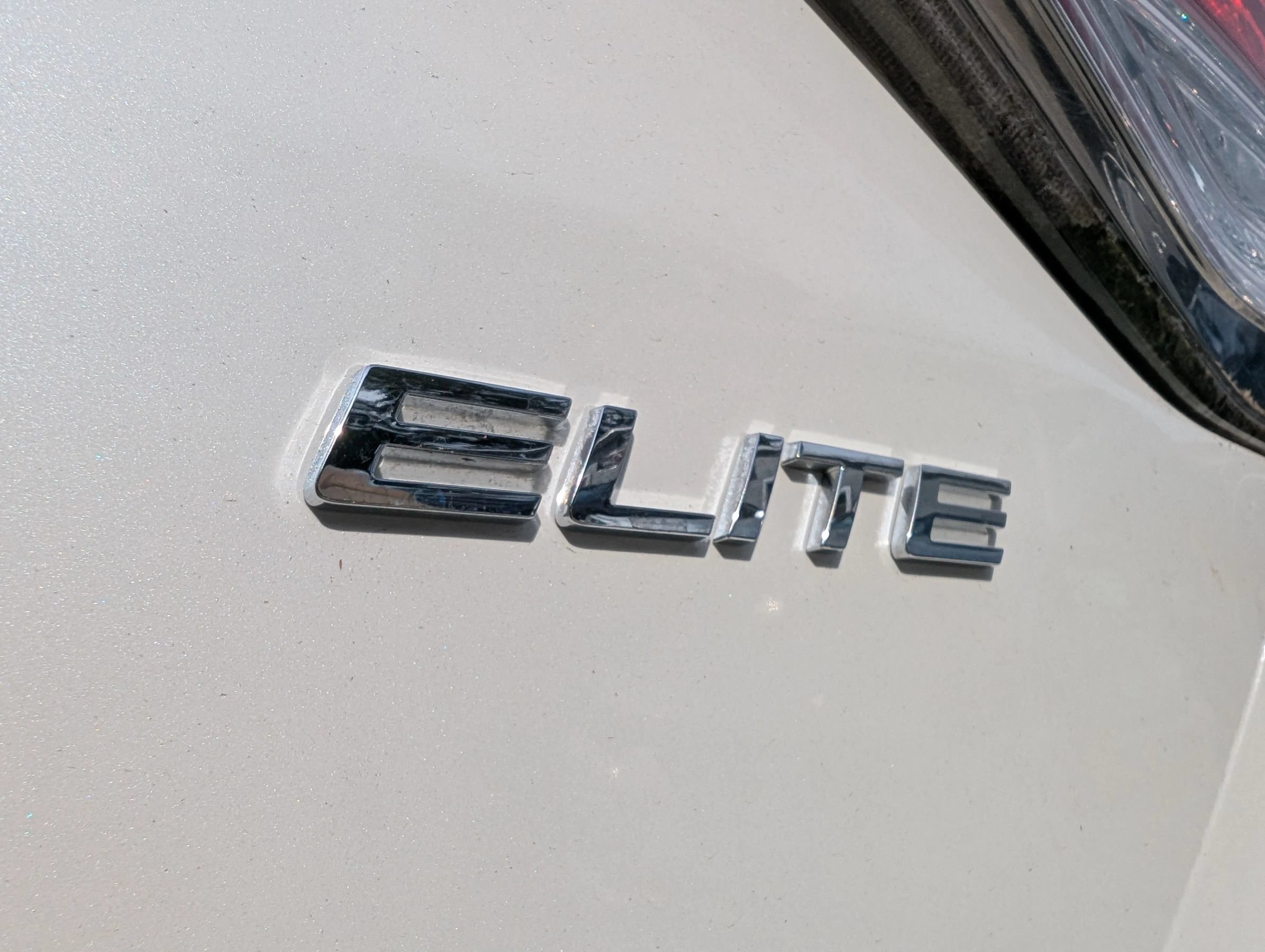 Used 2016 Honda Odyssey Touring Elite image 28