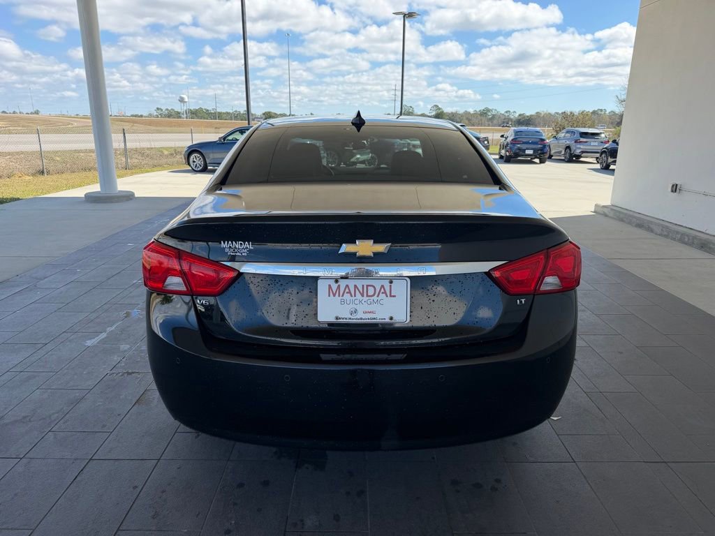 Used 2019 Chevrolet Impala LT w/ LT Convenience Package image 6