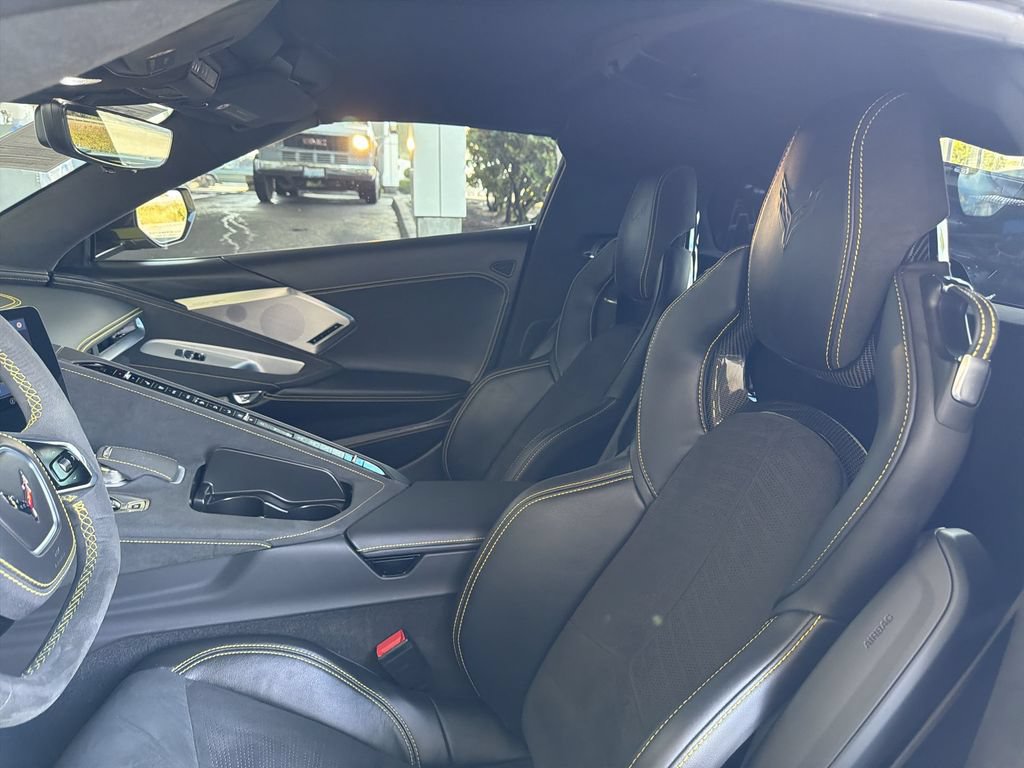 Certified 2022 Chevrolet Corvette Stingray Premium Cpe w/ Z51 Performance Package RWD image 20
