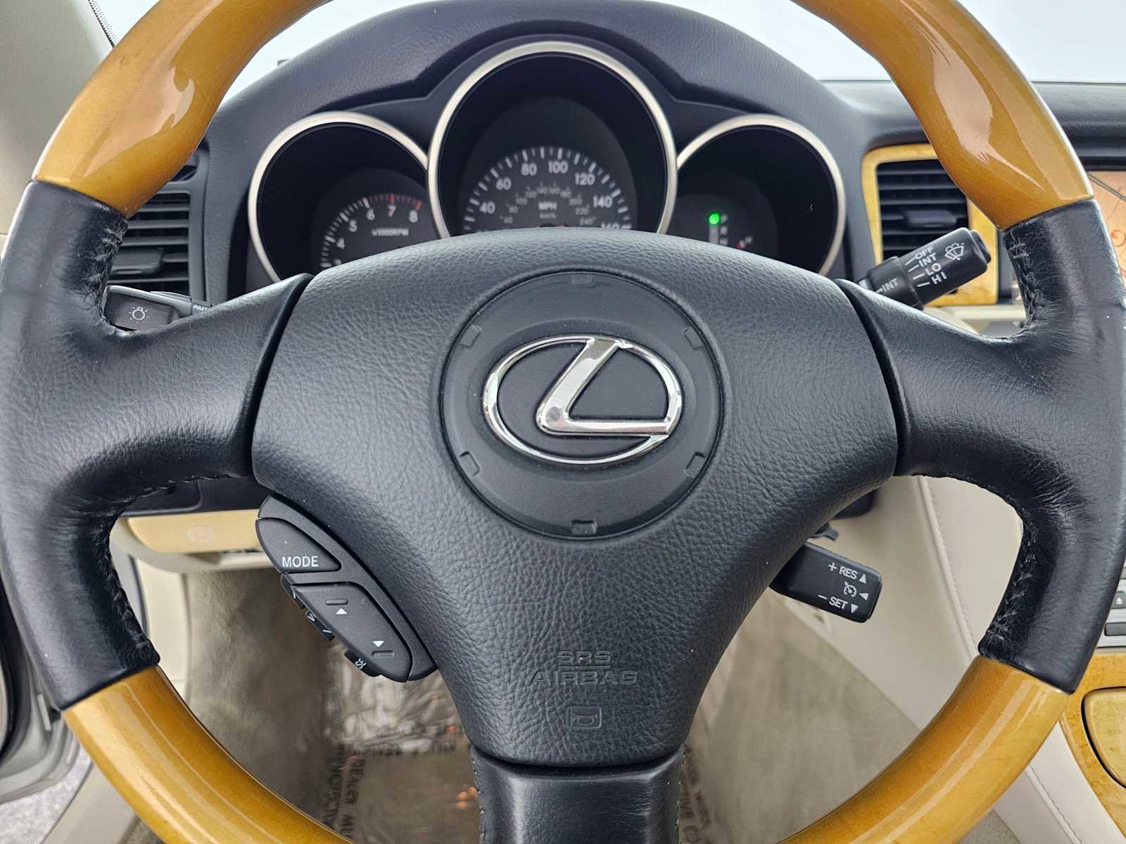 Used 2005 Lexus SC 430 Convertible image 20