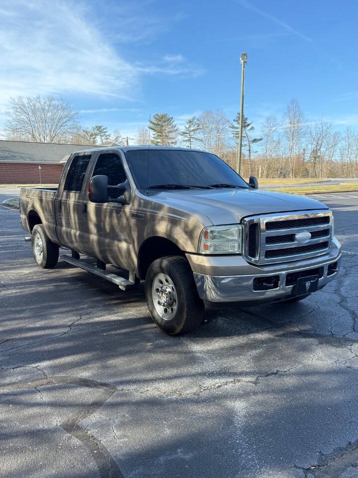 Used 2005 Ford F250 XLT AWD/4WD image 9