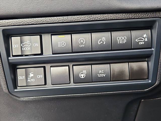 Certified 2026 Toyota Tundra Platinum AWD/4WD image 17