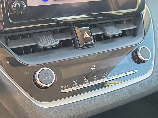 Used 2024 Toyota Corolla LE image 21