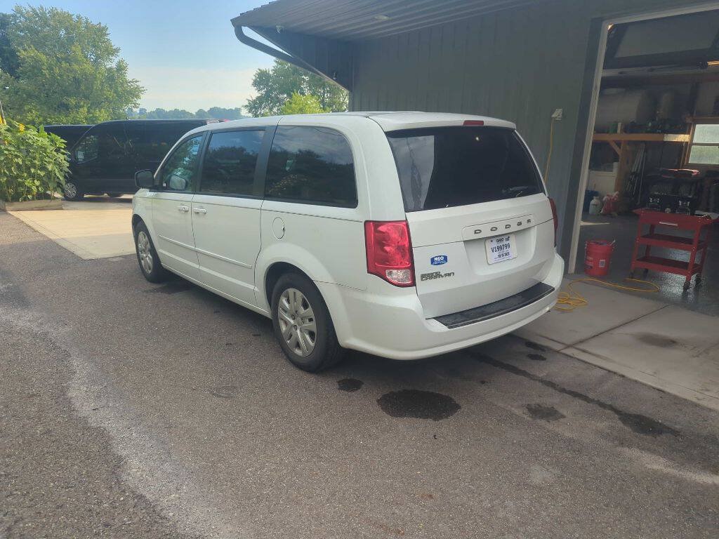 Used 2016 Dodge Grand Caravan SE w/ Quick Order Package 29E SE FWD image 5