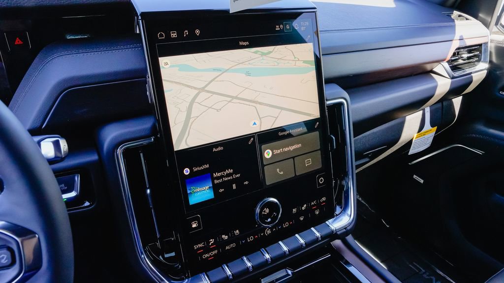 New 2026 GMC Yukon XL Denali image 17