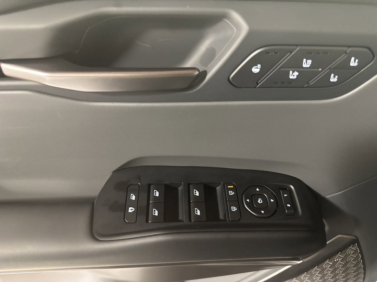 New 2026 Kia EV9 Wind image 17