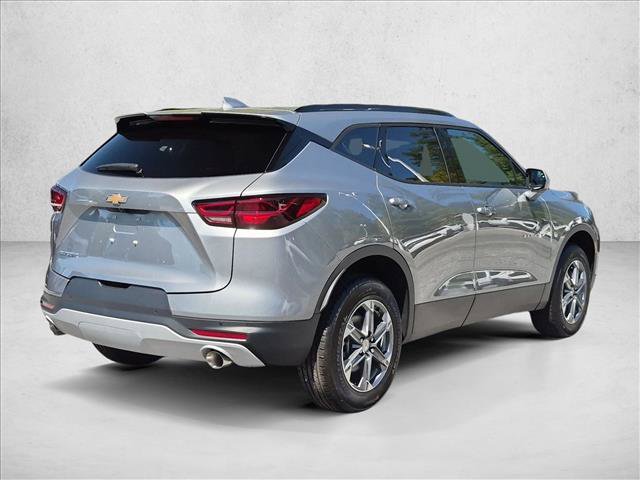 New 2026 Chevrolet Blazer LT w/ Convenience Package FWD image 2