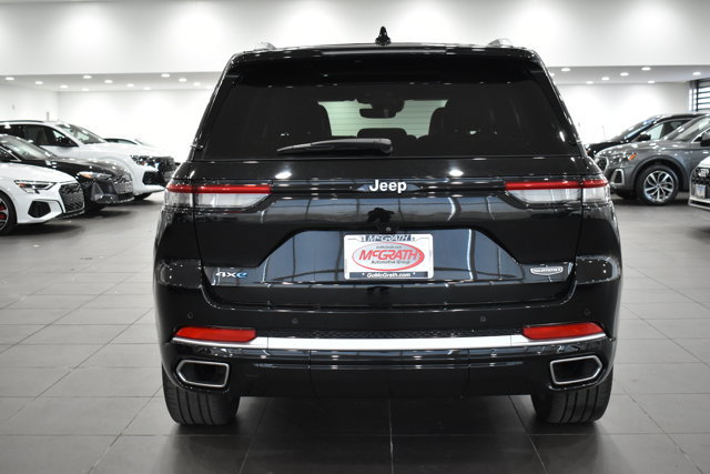 Used 2022 Jeep Grand Cherokee Summit w/ Luxury Tech Group V image 10