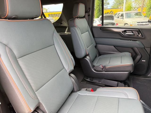 New 2026 GMC Yukon XL AT4 w/ AT4 Premium Plus Package AWD/4WD image 22