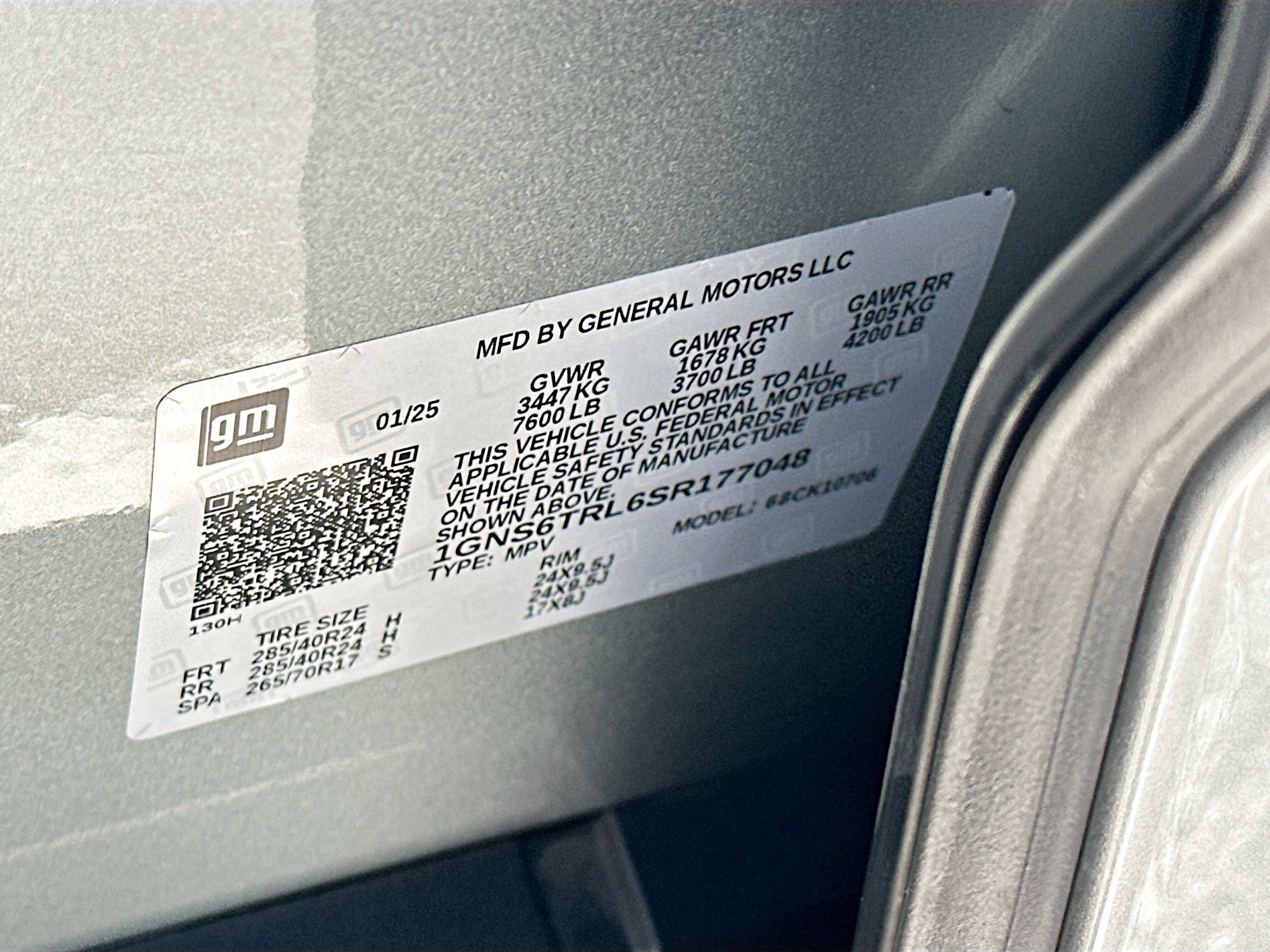 Used 2025 Chevrolet Tahoe High Country image 39