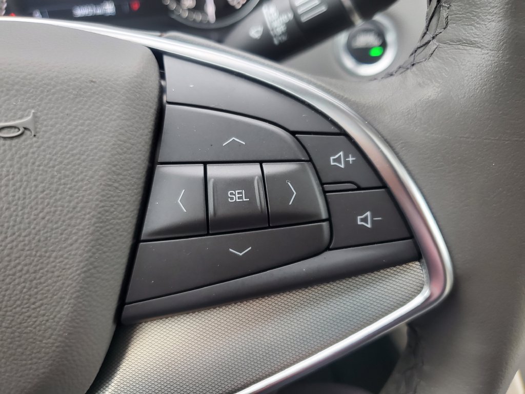 Used 2023 Cadillac XT5 Premium Luxury w/ LPO, Floor Liner Package AWD/4WD image 23