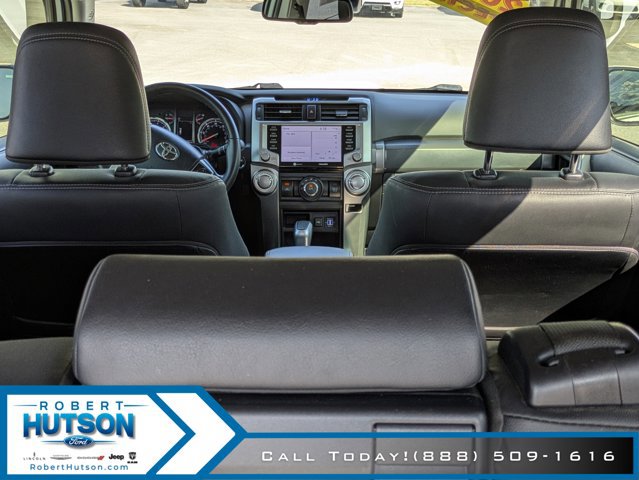 Used 2022 Toyota 4Runner TRD Sport AWD/4WD image 13