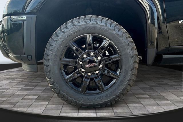 New 2026 GMC Sierra 2500 AT4 w/ AT4 Premium Plus Package image 14