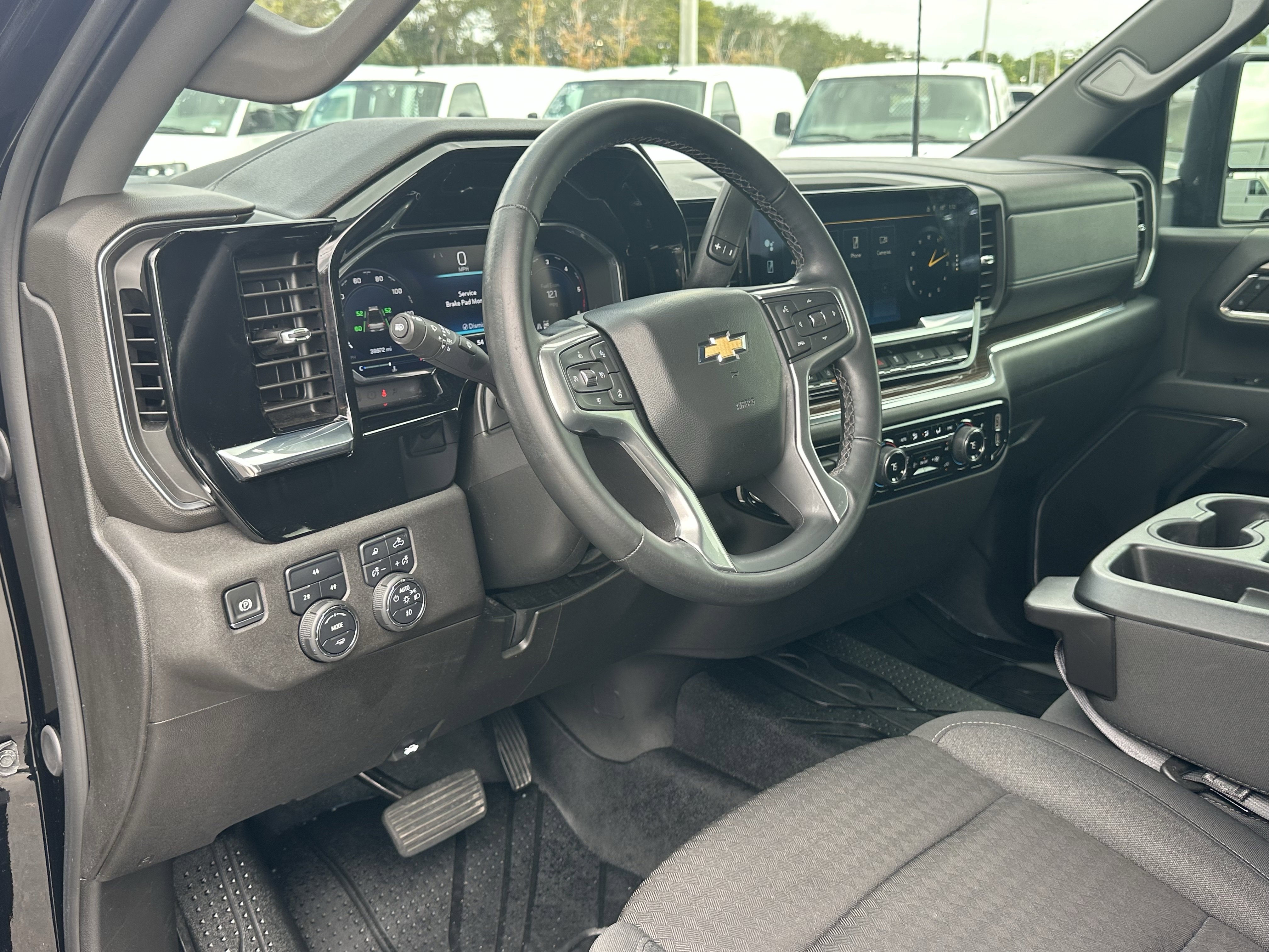 Used 2024 Chevrolet Silverado 2500 LT w/ All Star Edition image 17