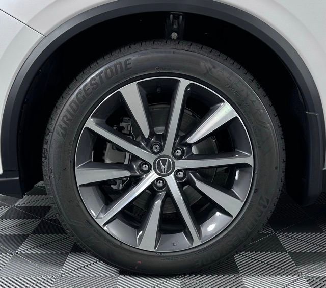 Used 2026 Acura MDX w/ Technology Package image 12