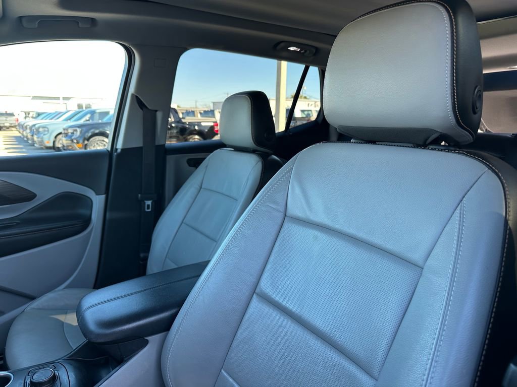 Used 2020 GMC Terrain SLT w/ Preferred Package image 27