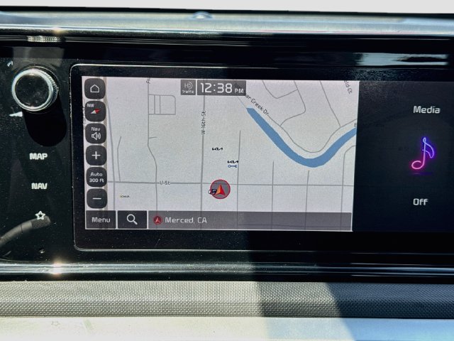 Used 2022 Kia K5 GT-Line FWD image 13