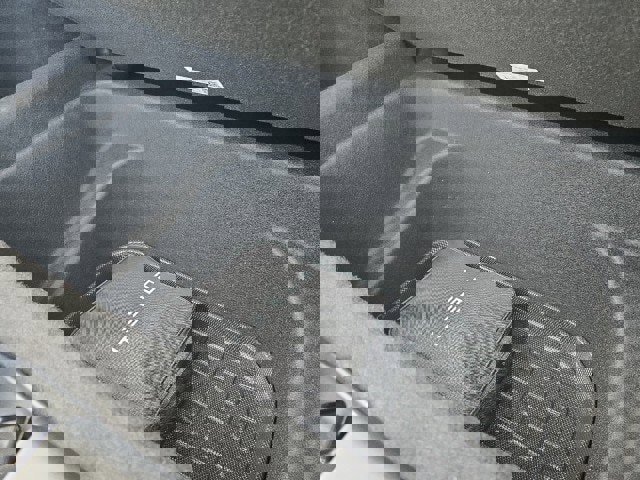 Used 2024 Tesla Model Y Long Range image 14