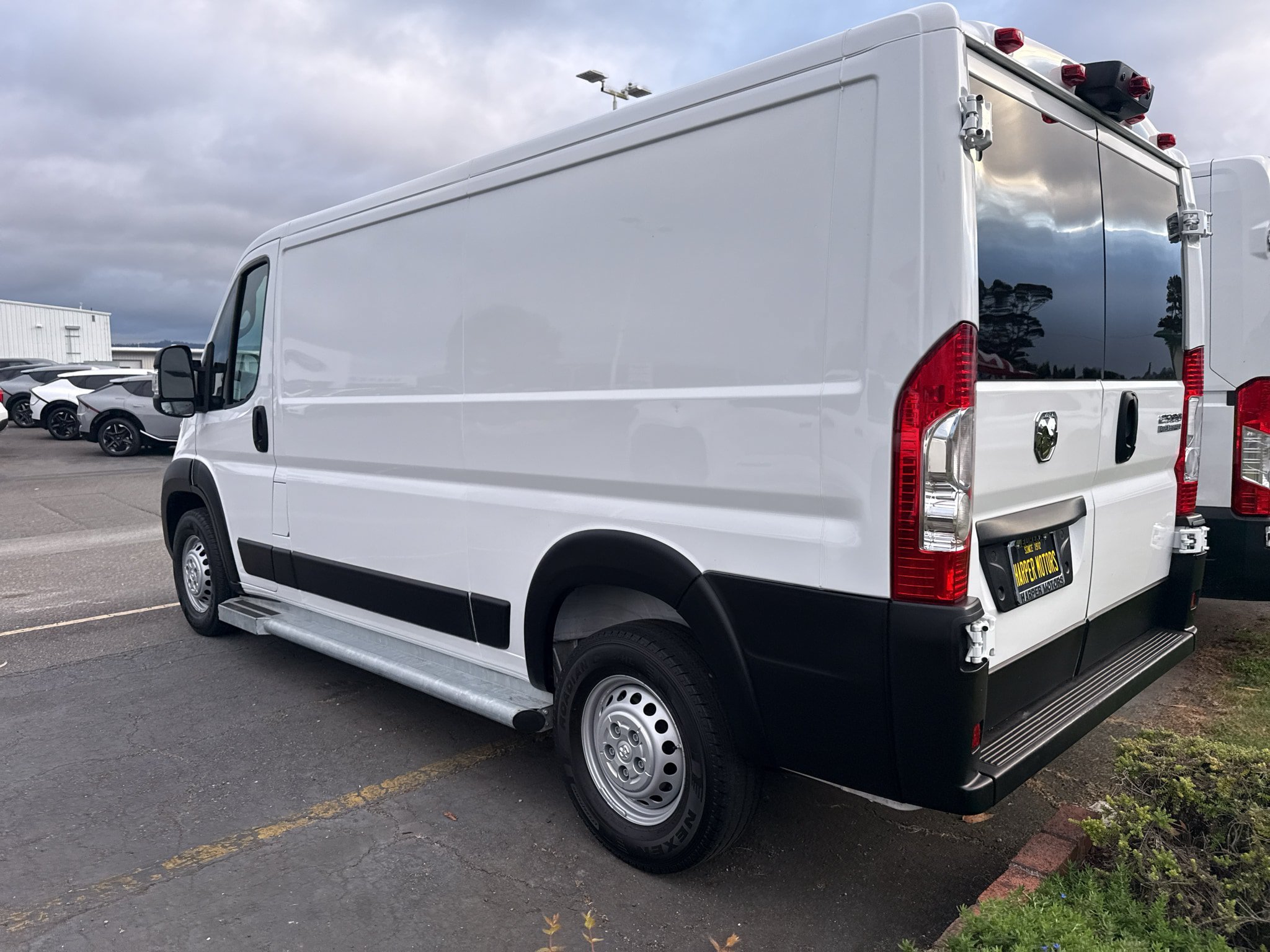 Used 2025 RAM ProMaster 2500 w/ U-Haul Equipment Group FWD image 3