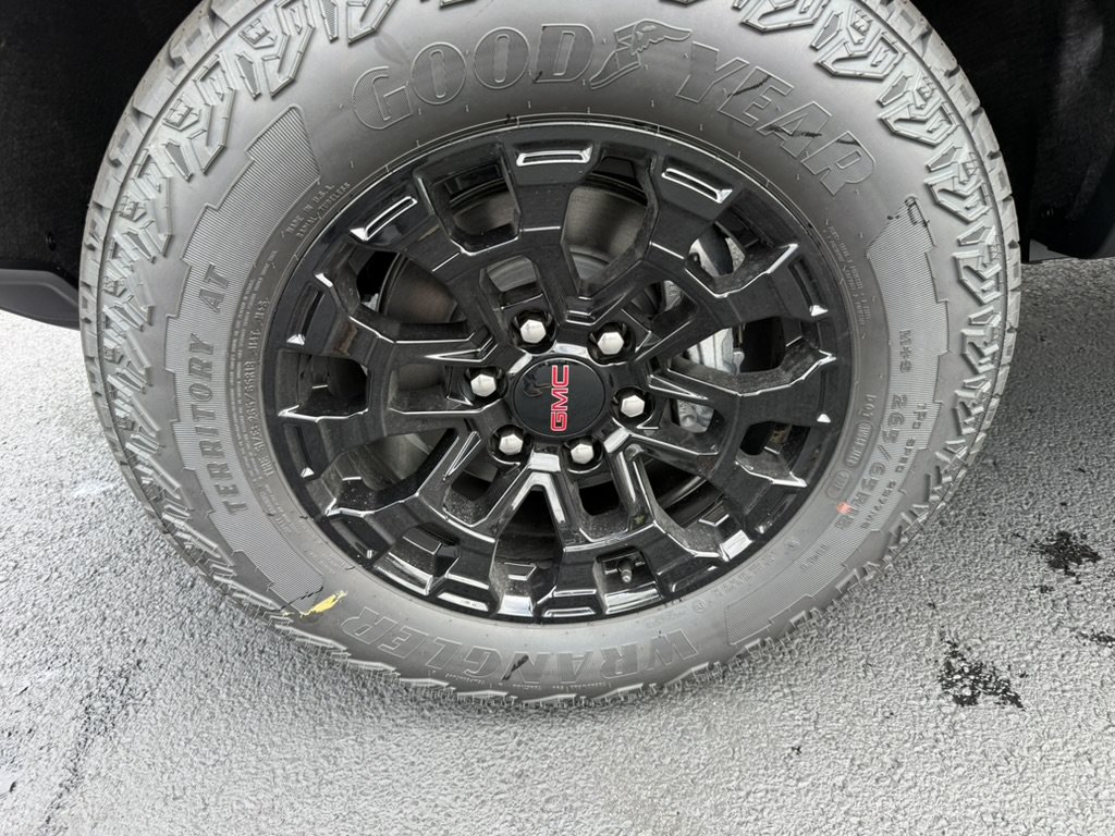 New 2026 GMC Canyon Elevation w/ Convenience Package AWD/4WD image 9