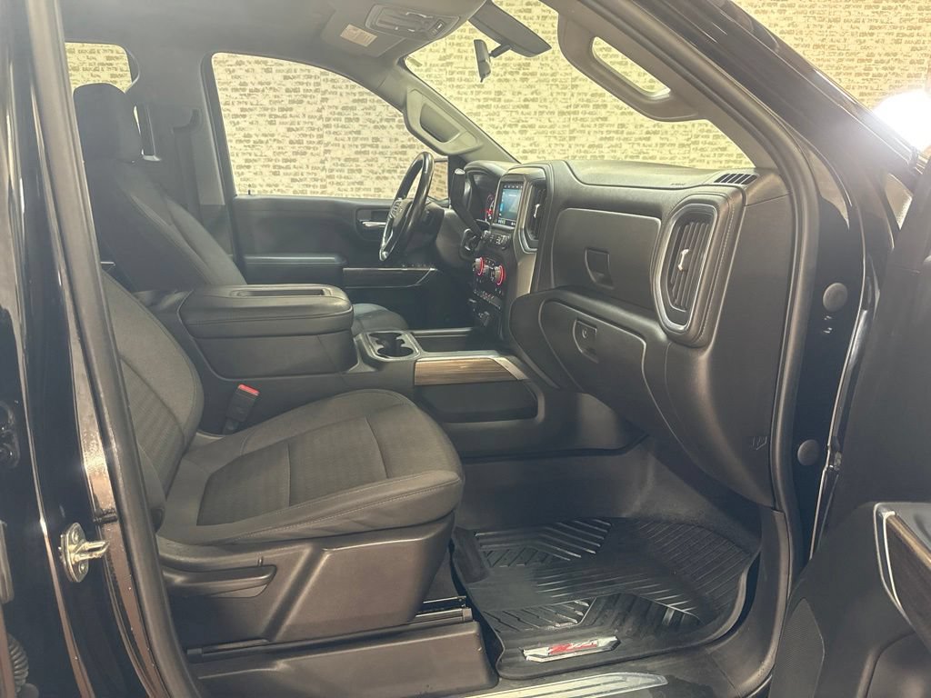 Used 2021 Chevrolet Silverado 1500 LT Trail Boss AWD/4WD image 11