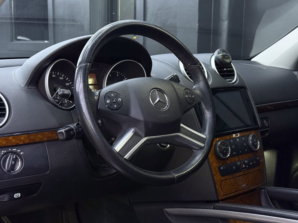 Used 2009 Mercedes-Benz GL 450 4MATIC image 15