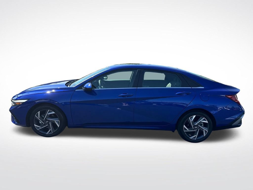 Certified 2024 Hyundai Elantra SEL w/ Convenience Package FWD video 2