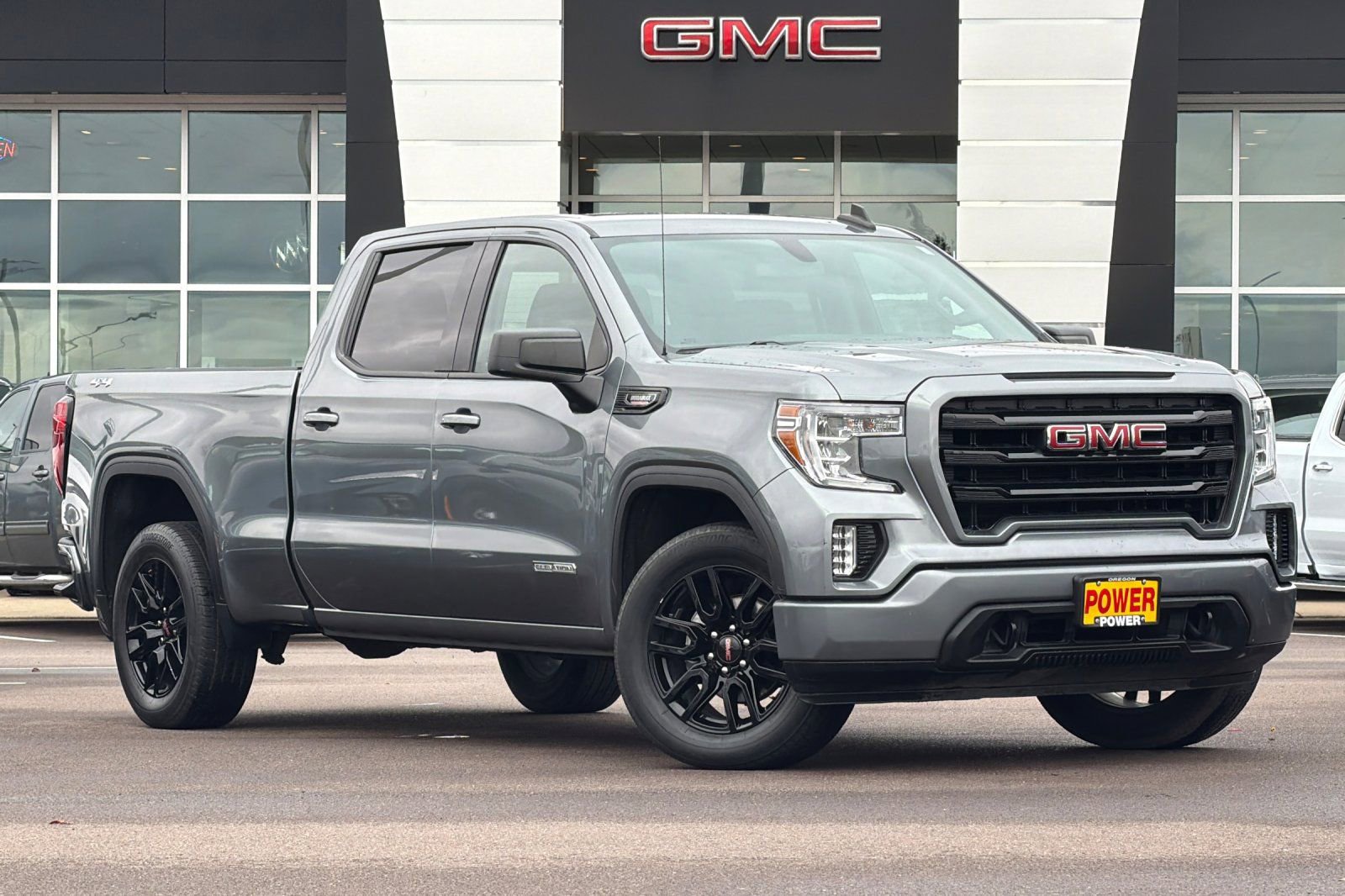 Used 2021 GMC Sierra 1500 Elevation image 2