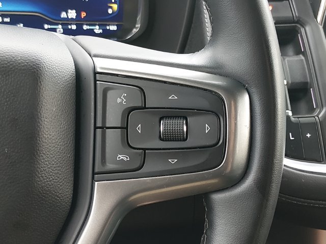 Used 2024 Chevrolet Suburban LT AWD/4WD image 23