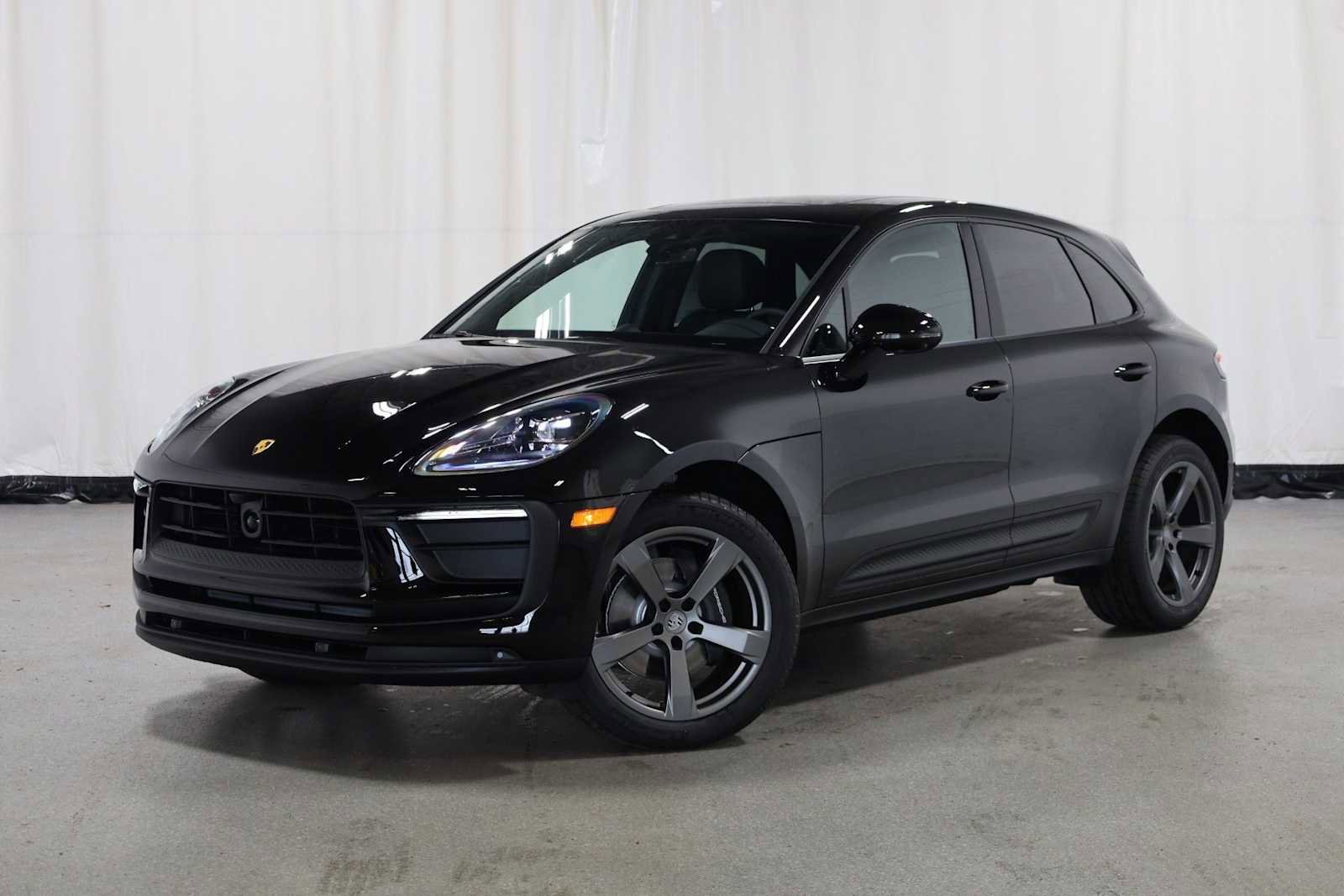 New 2026 Porsche Macan image 1