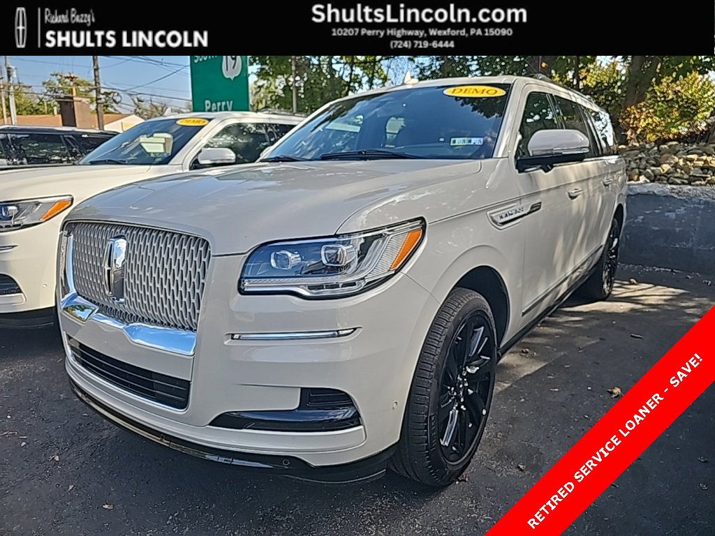 New 2024 Lincoln Navigator L Reserve image 1