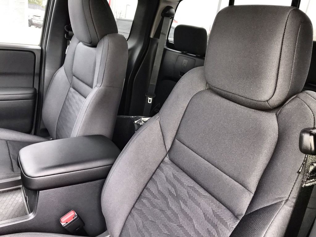 New 2026 Nissan Frontier S image 11