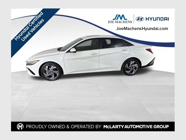 Certified 2025 Hyundai Elantra SEL FWD image 1