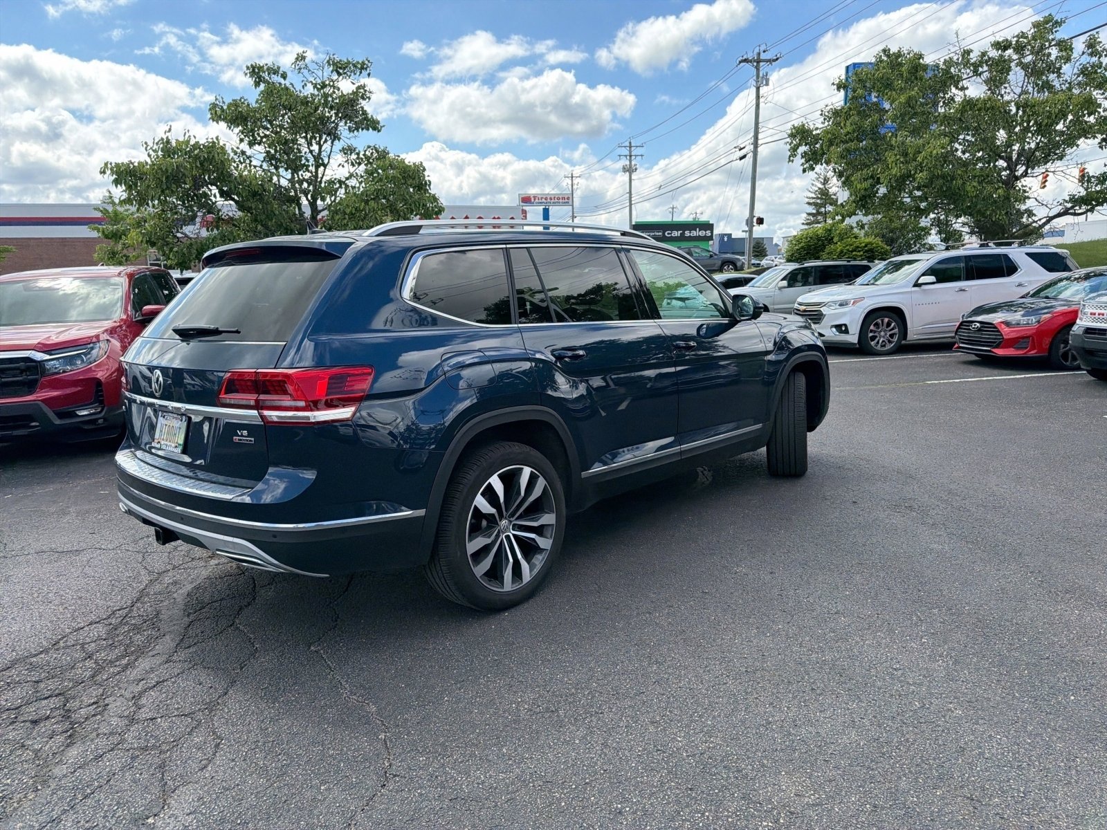 Used 2019 Volkswagen Atlas SEL Premium AWD/4WD image 8